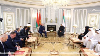 Łukaszenka liczy na zacieśnienie współpracy handlowo-gospodarczej ze Zjednoczonymi Emiratami Arabskimi 
