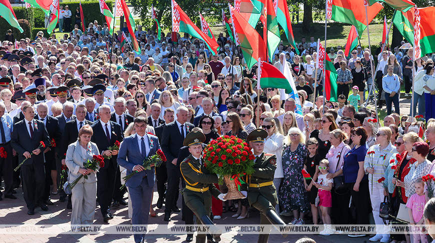 Mieszkańcy Mohylewa świętują Dzień Niepodległości 