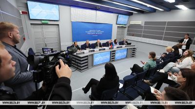 Na targach „INNOPROM. Białoruś” zarejestrowało się około 7 tys. uczestników i odwiedzających z 22 krajów 