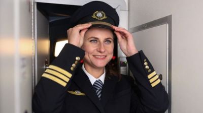 „Euforia z pierwszego lotu towarzyszy mi do dziś”. Jak kobieta-pilot podbiła niebo  