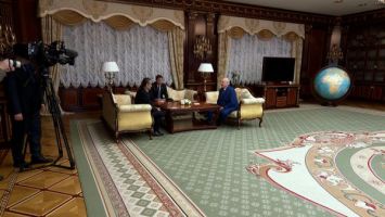 Łukaszenka jest przekonany o możliwości osiągnięcia 2 mld dolarów obrotu towarowego między Białorusią a Uzbekistanem