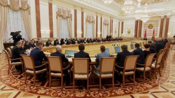 Łukaszenka o realizacji strategicznych projektów z partnerami zagranicznymi 