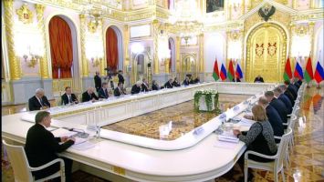 Łukaszenka: Białoruś i Rosja życiowo potrzebują rozwijać stosunki sojusznicze