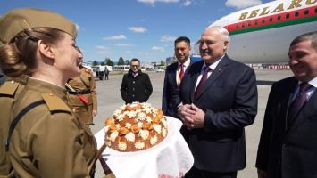 
 Łukaszenka przybył do Wołgogradu
 